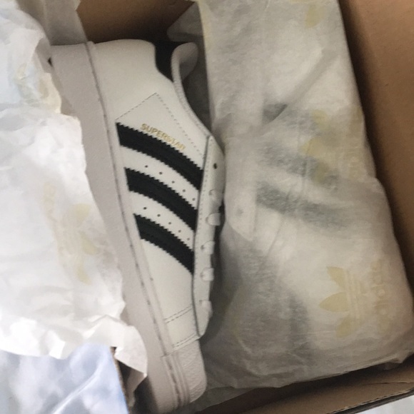 Adidas superstar C children’s size 12 1/2 K - Picture 5 of 6